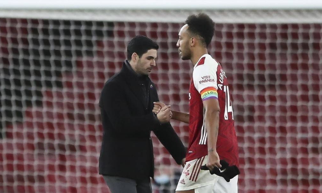  阿森纳完胜埃弗顿萨卡双响剑指联赛前三  